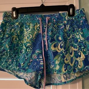 Lilly Pulitzer Run Around shorts